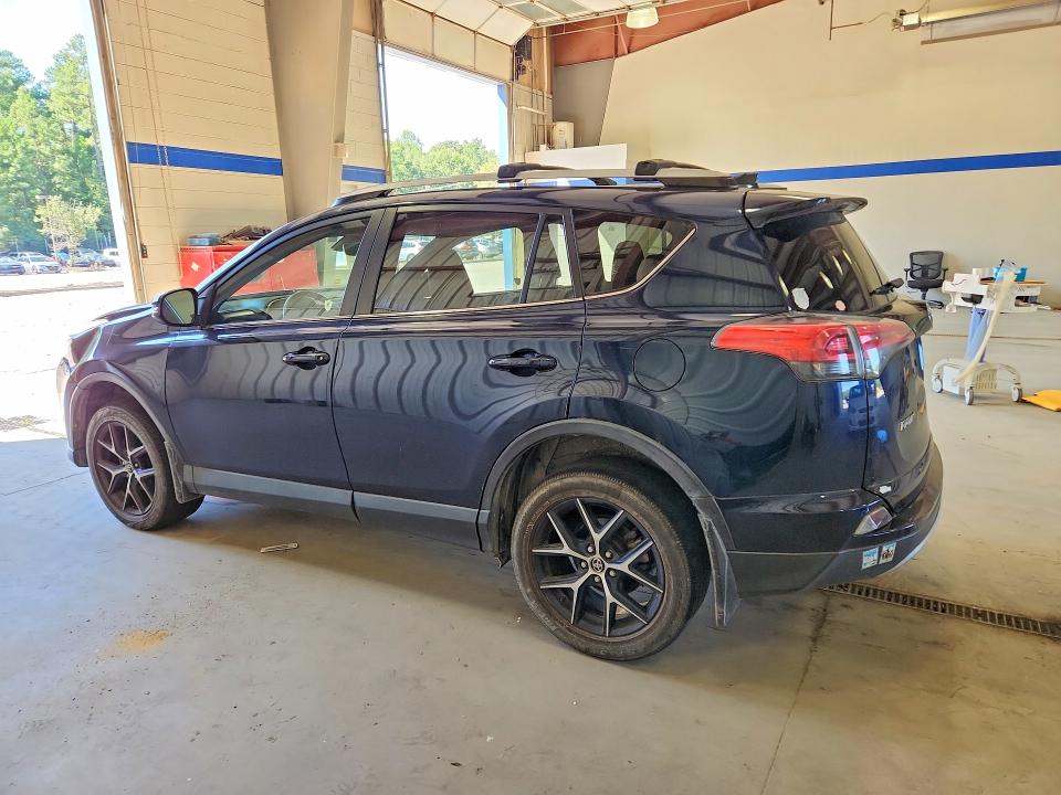 2018 Toyota Rav4 მანქანა იყიდება აუქციონზე, vin: JTMJFREV3JJ743758, აუქციონის ნომერი: 68409246