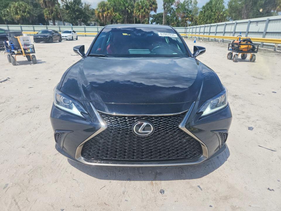 67863956 :رقم المزاد ، 58AJZ1B15NU124436 vin ، 2022 Lexus Es مزاد بيع