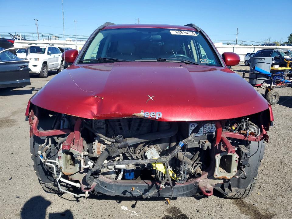 68810256 :رقم المزاد ، 1C4NJDEB5ED632738 vin ، 2014 Jeep Compass مزاد بيع