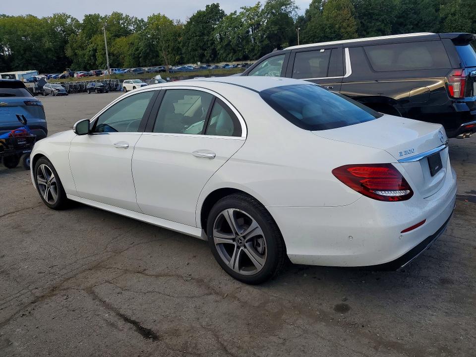 Продаж на аукціоні авто 2019 Mercedes-benz E, vin: WDDZF4KB7KA672362, номер лоту: 69699226
