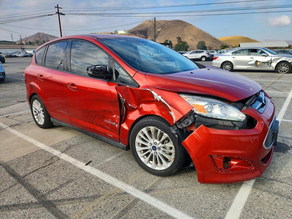 2018 Ford C-max მანქანა იყიდება აუქციონზე, vin: 1FADP5AU1JL102618, აუქციონის ნომერი: 69819026
