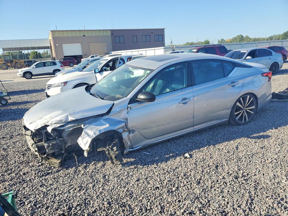 67924466 :رقم المزاد ، 1N4BL4CV7KC229118 vin ، 2019 Nissan Altima مزاد بيع