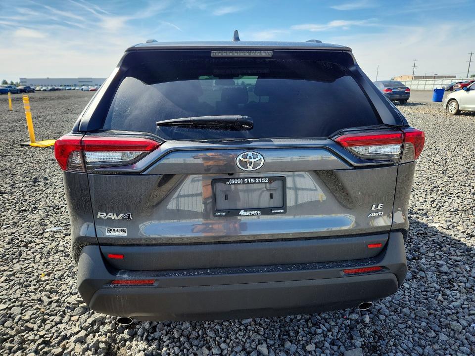 Продажа на аукционе авто 2021 Toyota Rav4, vin: 2T3F1RFV6MW192332, номер лота: 68420266