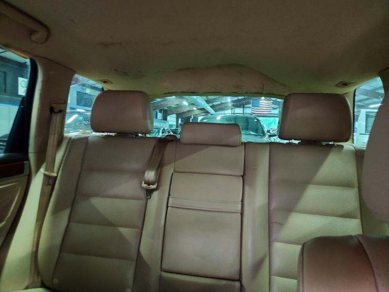 67614276 :رقم المزاد ، WVGZG77LX5D031330 vin ، 2005 Volkswagen Touareg مزاد بيع