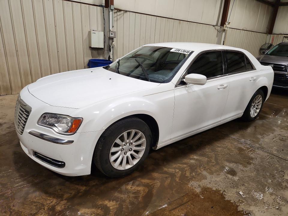 69613646 :رقم المزاد ، 2C3CCAAG5CH186192 vin ، 2012 Chrysler 300 مزاد بيع