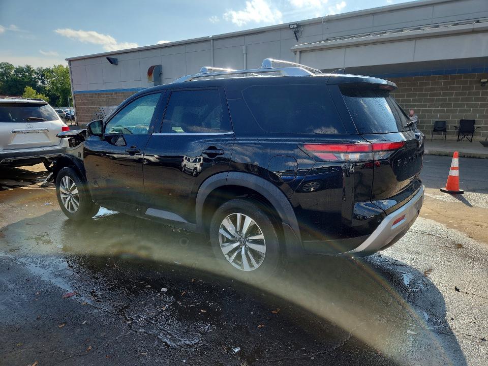 67248246 :رقم المزاد ، 5N1DR3CC4PC246858 vin ، 2023 Nissan Pathfinder مزاد بيع