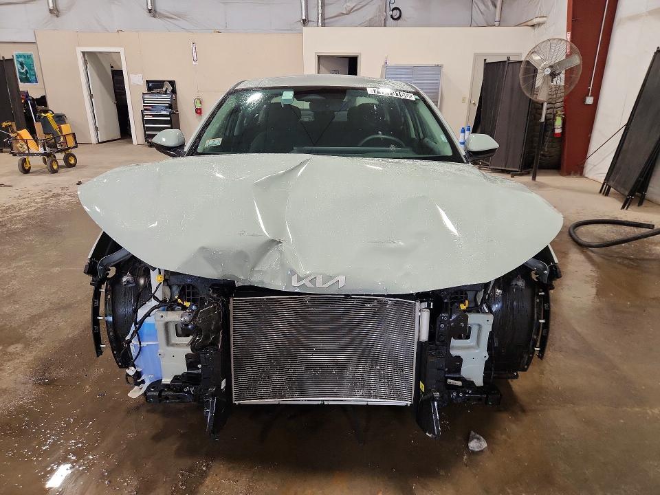 2026 Kia K4 მანქანა იყიდება აუქციონზე, vin: 3KPFT4DE8TE285461, აუქციონის ნომერი: 71279166