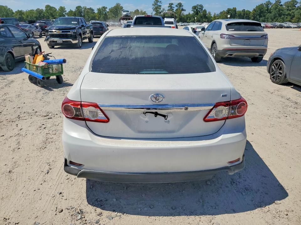 65984756 :رقم المزاد ، 5YFBU4EE6DP076312 vin ، 2013 Toyota Corolla مزاد بيع