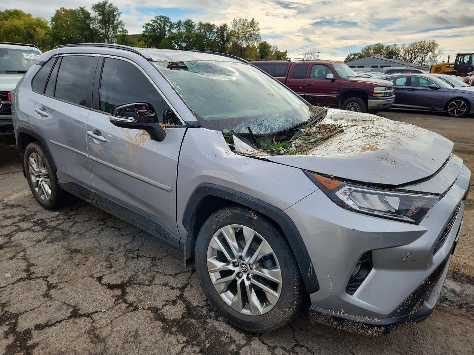 2019 Toyota Rav4 მანქანა იყიდება აუქციონზე, vin: 2T3A1RFVXKW053070, აუქციონის ნომერი: 71018456