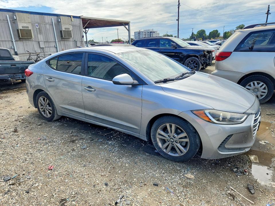 Продажа на аукционе авто 2017 Hyundai Elantra, vin: 5NPD84LF7HH106087, номер лота: 68149786