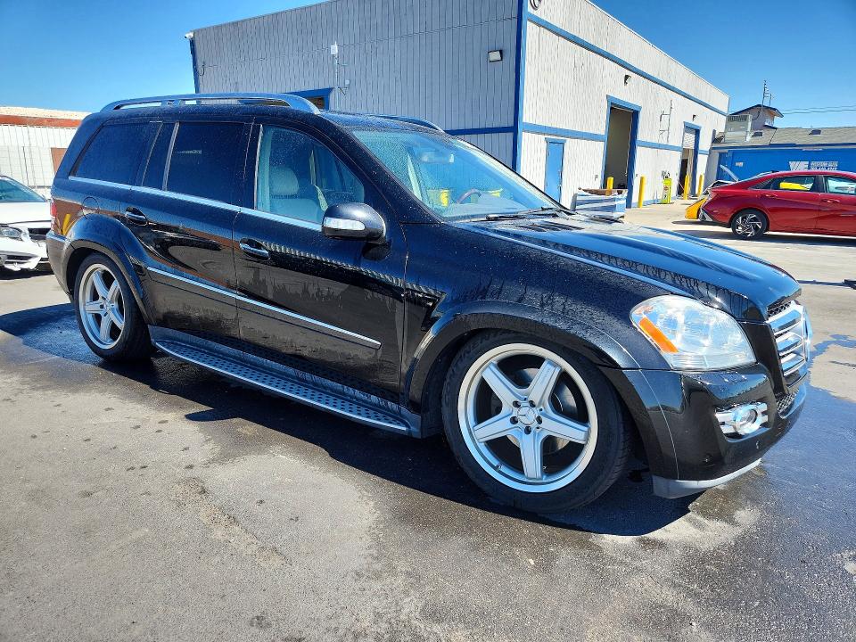 Продажа на аукционе авто 2008 Mercedes-benz Gl, vin: 4JGBF86E98A403436, номер лота: 71222526