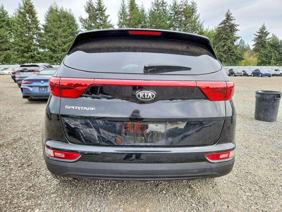 Продажа на аукционе авто 2017 Kia Sportage, vin: KNDPMCAC9H7130570, номер лота: 70490516
