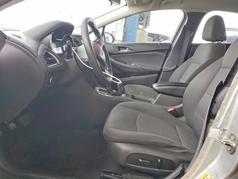 71012086 :رقم المزاد ، 1G1BE5SM9J7167563 vin ، 2018 Chevrolet Cruze مزاد بيع