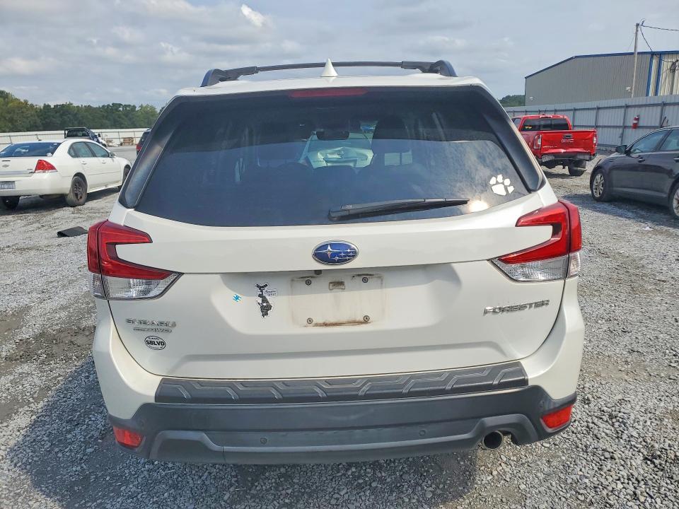 Продаж на аукціоні авто 2021 Subaru Forester, vin: JF2SKAUC2MH495288, номер лоту: 70042176