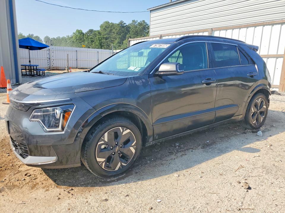Продаж на аукціоні авто 2023 Kia Niro, vin: KNDCR3L1XP5072801, номер лоту: 67567306