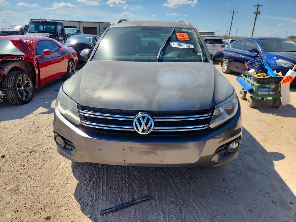 2012 Volkswagen Tiguan მანქანა იყიდება აუქციონზე, vin: WVGAV7AX2CW004039, აუქციონის ნომერი: 70906906