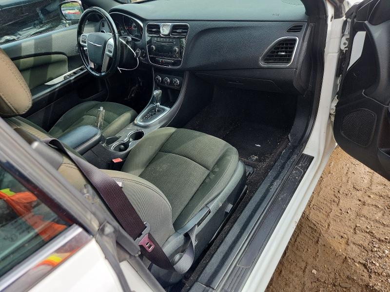 69430336 :رقم المزاد ، 1C3BCBEB1CN121931 vin ، 2012 Chrysler 200 مزاد بيع