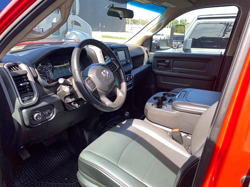 69207416 :رقم المزاد ، 3C7WRTCL0LG106166 vin ، 2020 Ram 3500 مزاد بيع