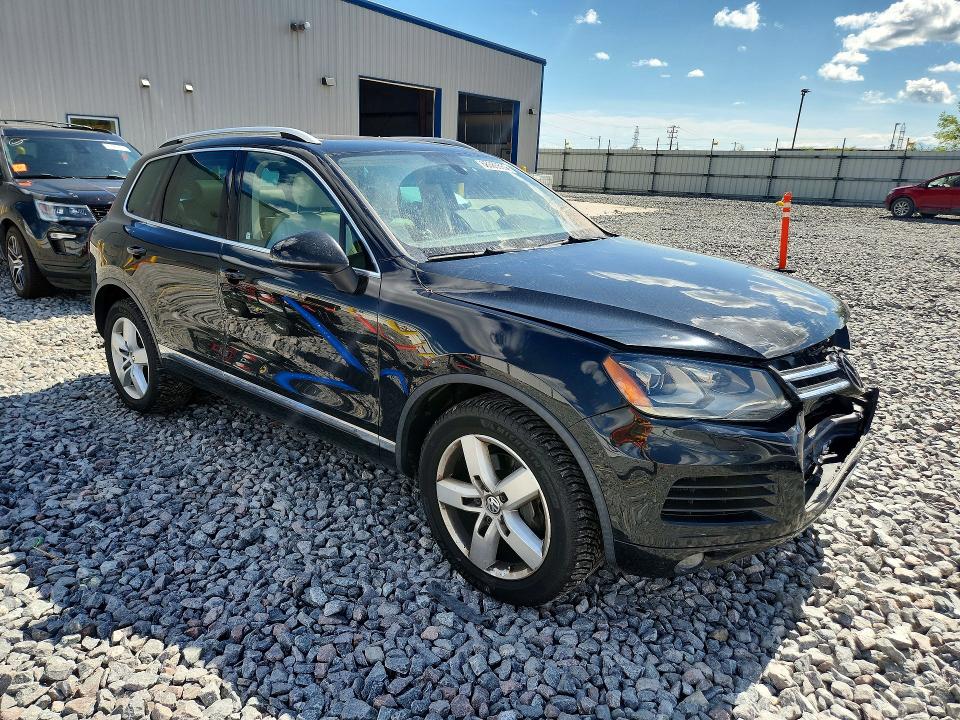 68385586 :رقم المزاد ، WVGEK9BP4CD011557 vin ، 2012 Volkswagen Touareg مزاد بيع