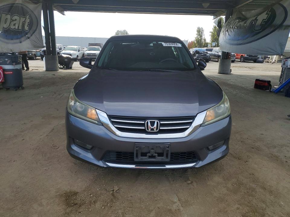 Продажа на аукционе авто 2014 Honda Accord, vin: 1HGCR2F59EA269585, номер лота: 70369956