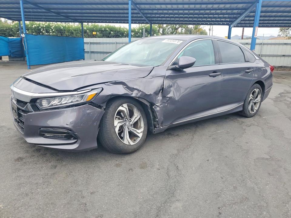 69389876 :رقم المزاد ، 1HGCV1F44JA216722 vin ، 2018 Honda Accord مزاد بيع