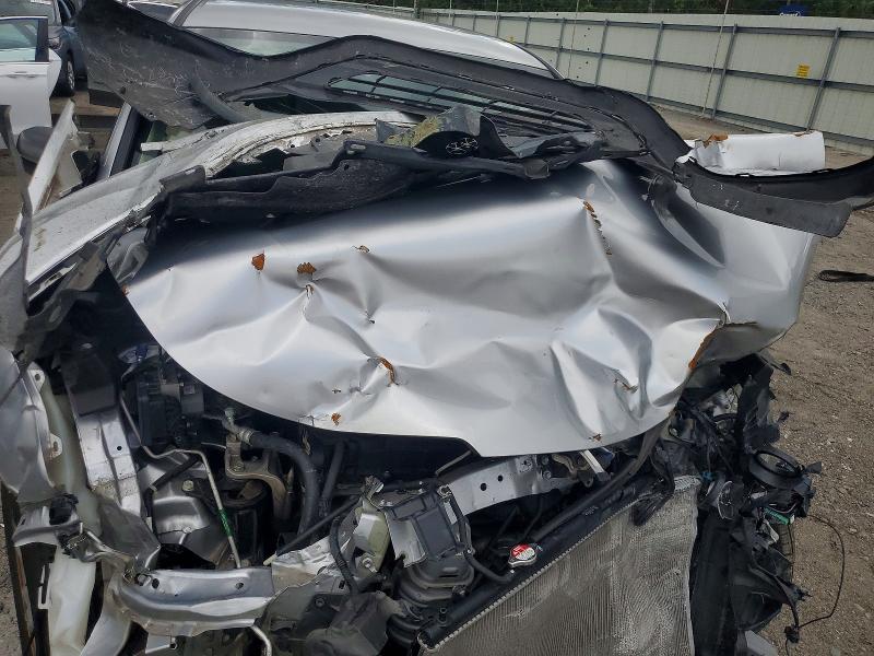 67414346 :رقم المزاد ، 3CZRM3H38FG708233 vin ، 2015 Honda Cr-v مزاد بيع