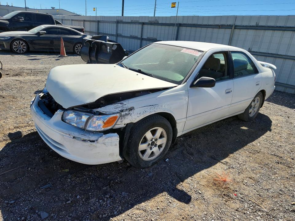 58158936 :رقم المزاد ، 4T1BG22K31U817936 vin ، 2001 Toyota Camry مزاد بيع