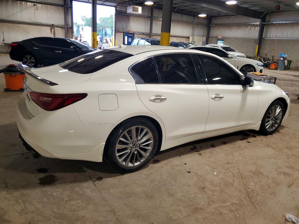 69438236 :رقم المزاد ، JN1EV7AP6JM356509 vin ، 2018 Infiniti Q50 مزاد بيع