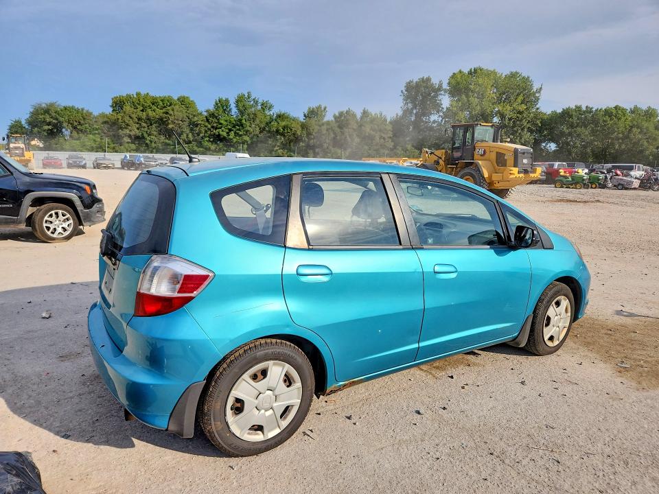 67779426 :رقم المزاد ، JHMGE8H30CC005035 vin ، 2012 Honda Fit مزاد بيع