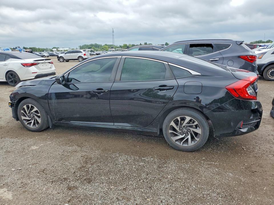 Auction sale of the 2017 Honda Civic, vin: 2HGFC2F83HH040785, lot number: 67824806