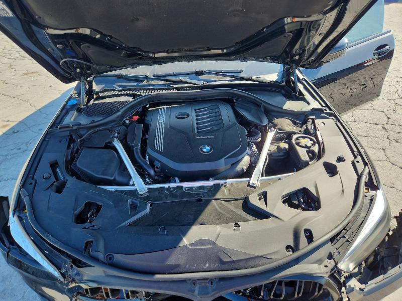 68070946 :رقم المزاد ، WBAGV4C09NCJ40764 vin ، 2022 Bmw 840xi مزاد بيع