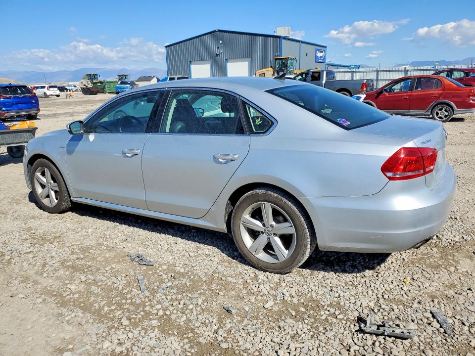 Aukcja sprzedaży 2015 Volkswagen Passat, vin: 1VWAS7A33FC122310, numer aukcji: 69035466