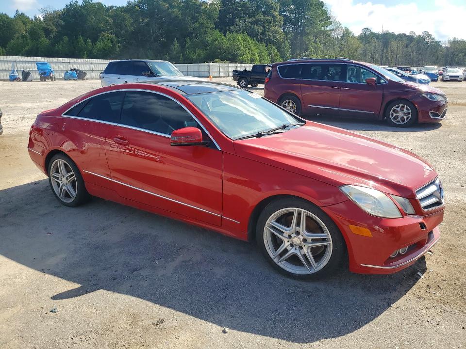 Продажа на аукционе авто 2011 Mercedes-benz E, vin: WDDKJ5GB7BF077948, номер лота: 69565886