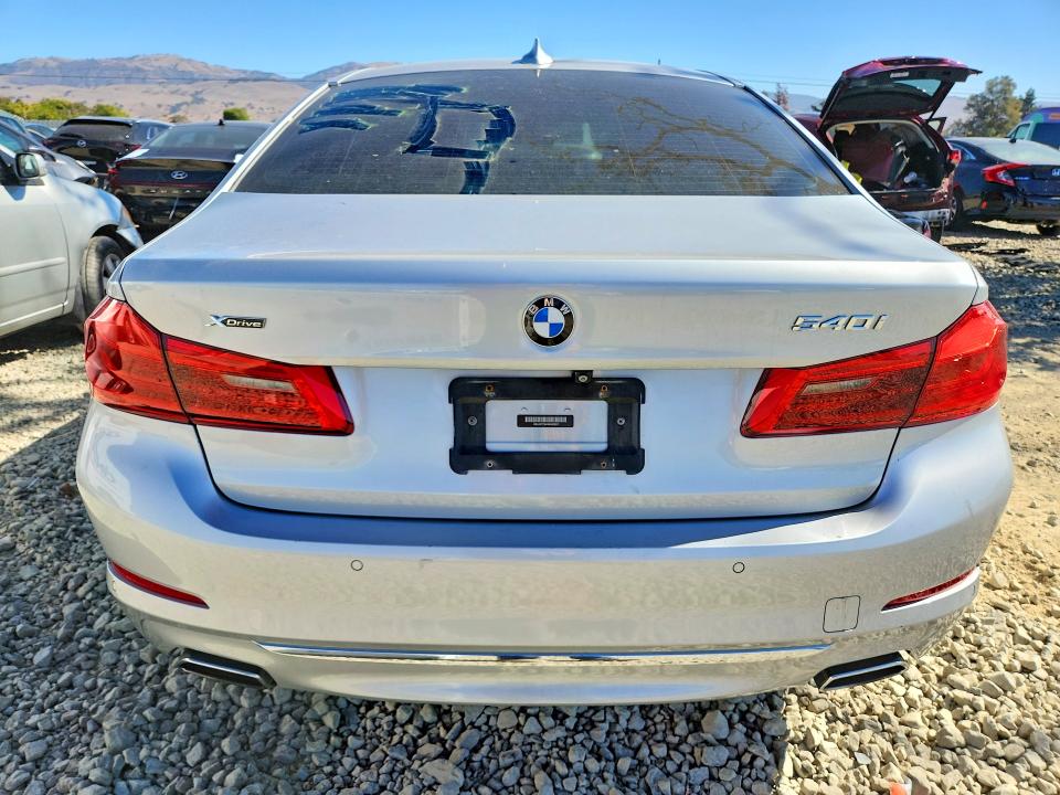 71057426 :رقم المزاد ، WBAJE7C34HWA03657 vin ، 2017 Bmw 540 مزاد بيع