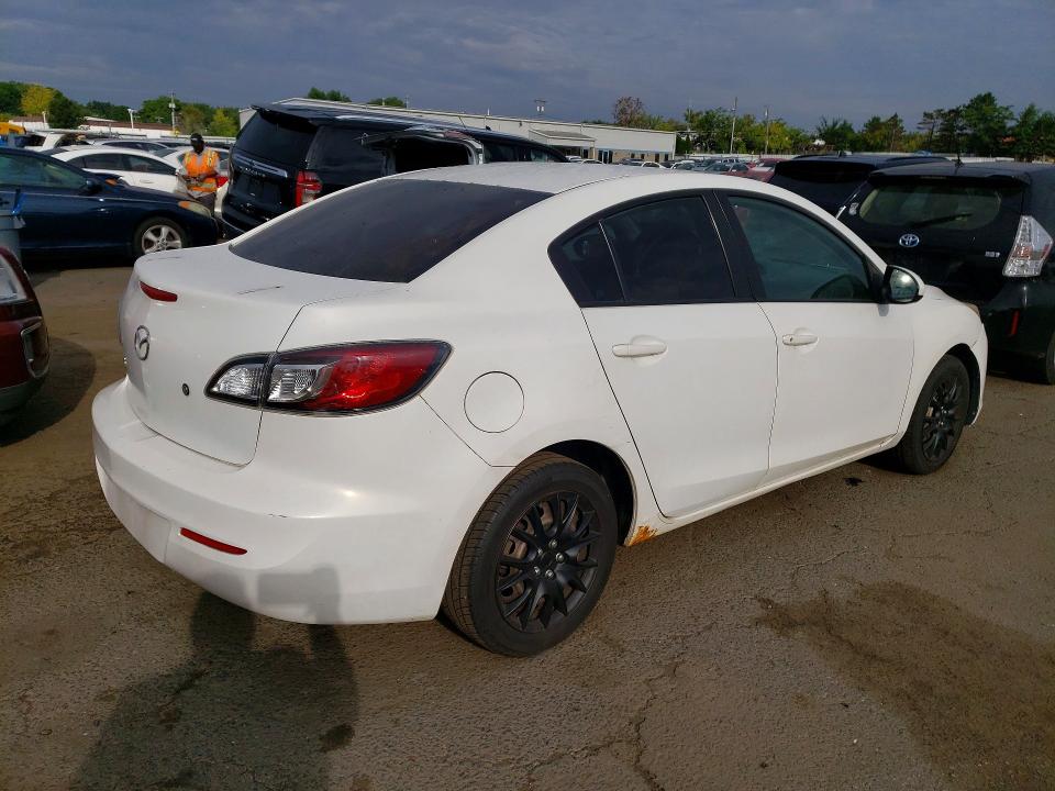 Продажа на аукционе авто 2013 Mazda 3, vin: JM1BL1TG7D1824544, номер лота: 67607526