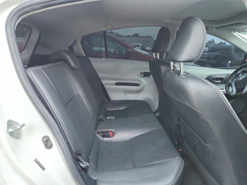 Продажа на аукционе авто 2012 Toyota Prius C, vin: JTDKDTB39C1028061, номер лота: 68698946