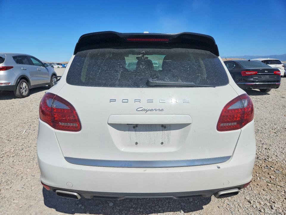2014 Porsche Cayenne მანქანა იყიდება აუქციონზე, vin: WP1AA2A24ELA03341, აუქციონის ნომერი: 68589466