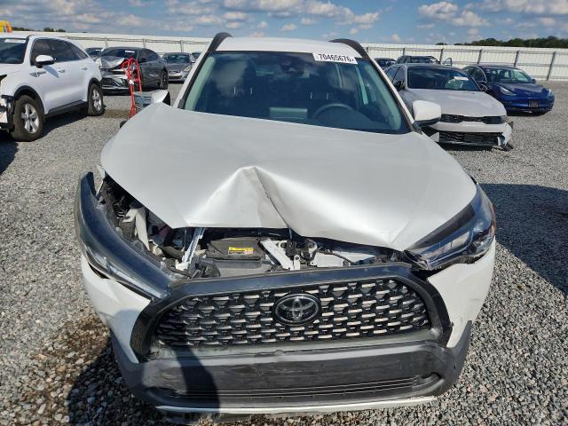 70465676 :رقم المزاد ، 7MUCAAAG6NV021831 vin ، 2022 Toyota Corolla Cross مزاد بيع