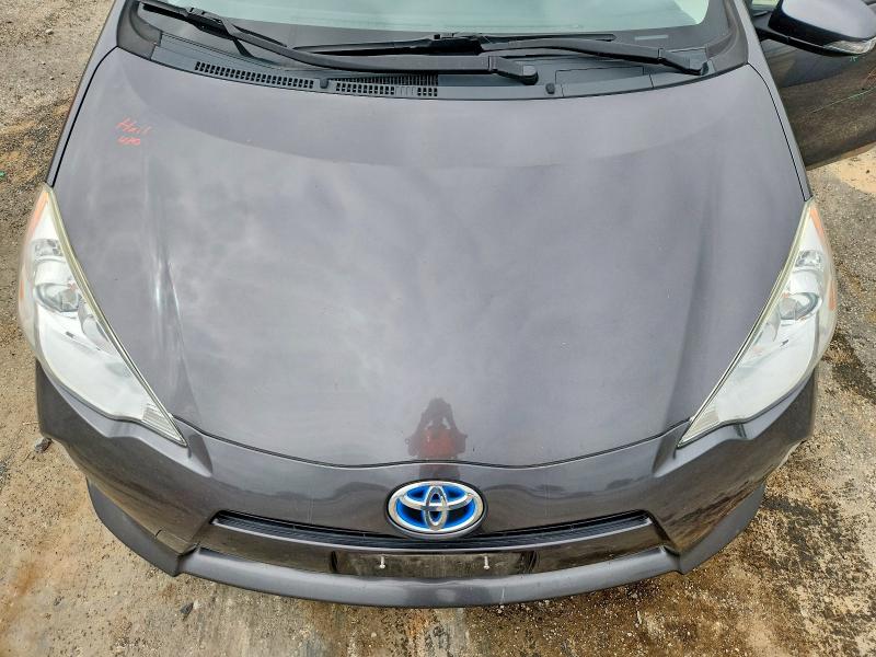 Продажа на аукционе авто 2014 Toyota Prius C, vin: JTDKDTB37E1573632, номер лота: 69933006