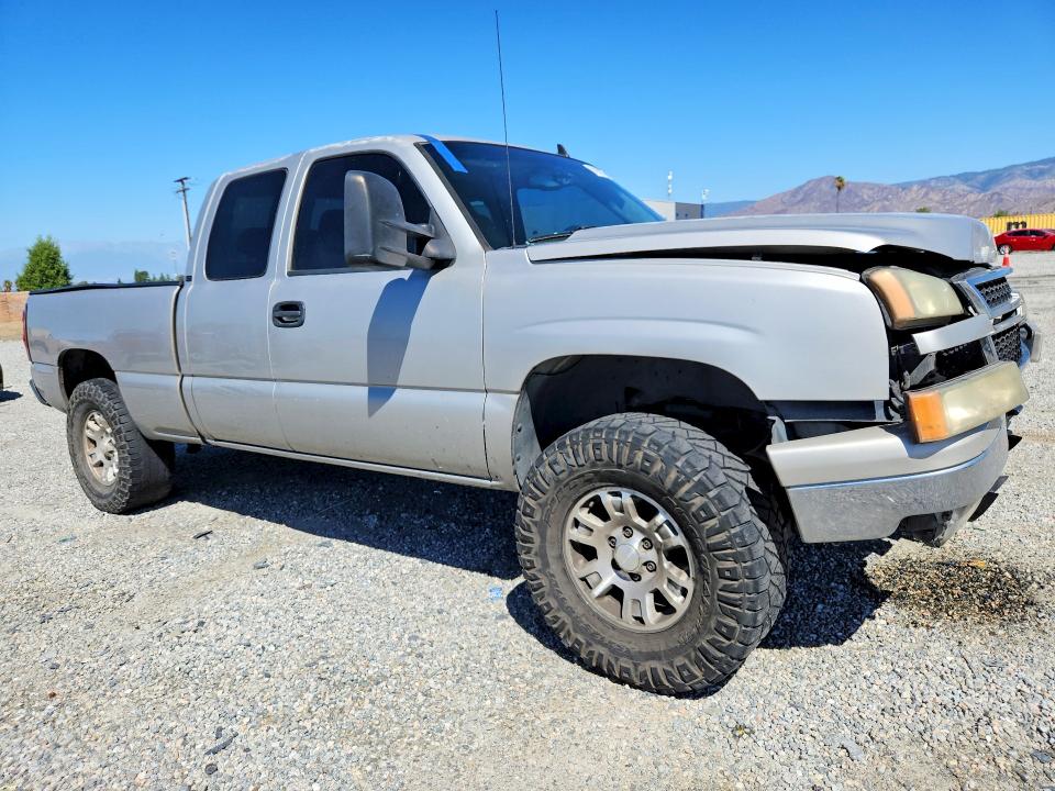 2006 Chevrolet Silverado მანქანა იყიდება აუქციონზე, vin: 2GCEC19TX61107635, აუქციონის ნომერი: 67930536