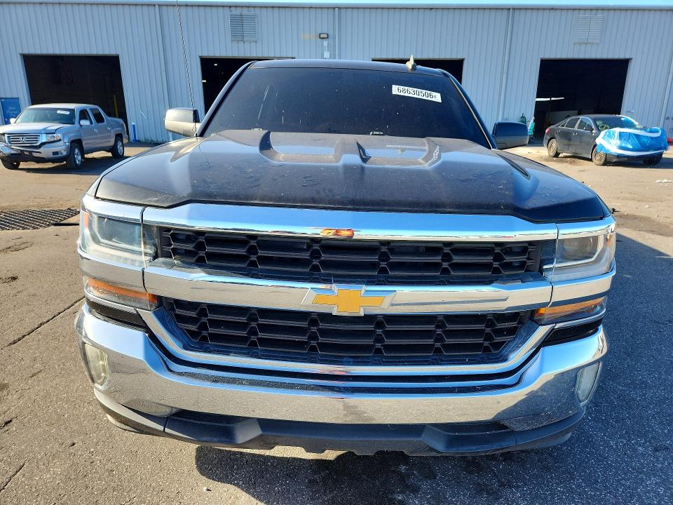 68630506 :رقم المزاد ، 1GCPCREC6HF200368 vin ، 2017 Chevrolet Silverado مزاد بيع