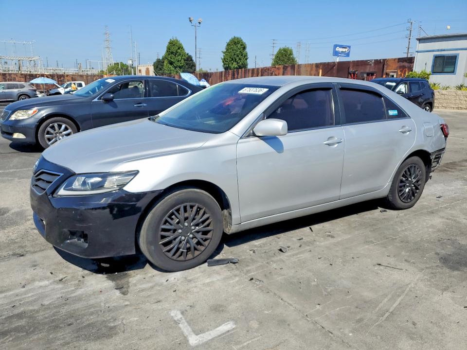 2010 Toyota Camry მანქანა იყიდება აუქციონზე, vin: 4T1BF3EK5AU117338, აუქციონის ნომერი: 67537636