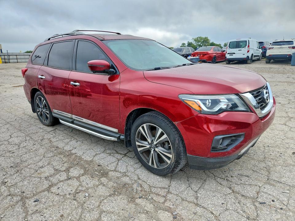 69548736 :رقم المزاد ، 5N1DR2MM3JC653773 vin ، 2018 Nissan Pathfinder مزاد بيع