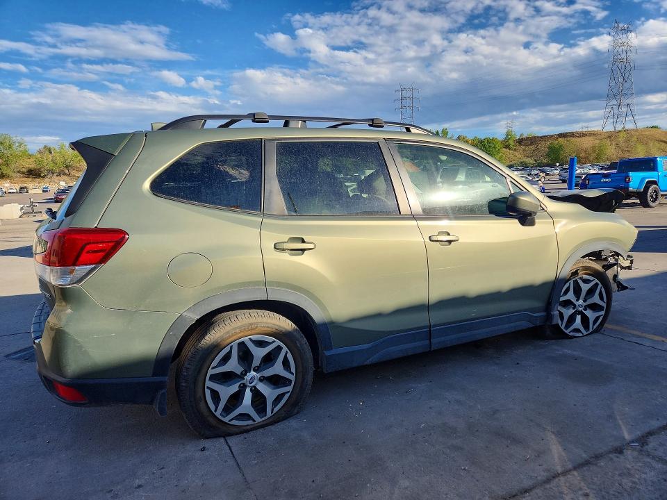 2019 Subaru Forester მანქანა იყიდება აუქციონზე, vin: JF2SKAGC0KH464582, აუქციონის ნომერი: 68193236