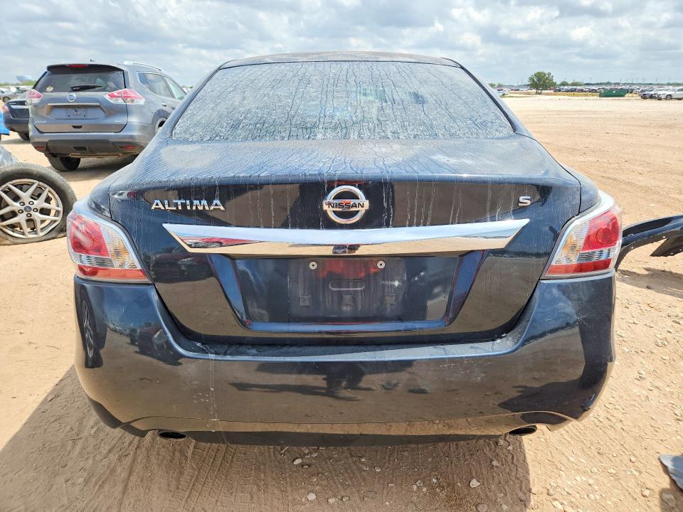 2015 Nissan Altima მანქანა იყიდება აუქციონზე, vin: 1N4AL3APXFN334014, აუქციონის ნომერი: 69215496