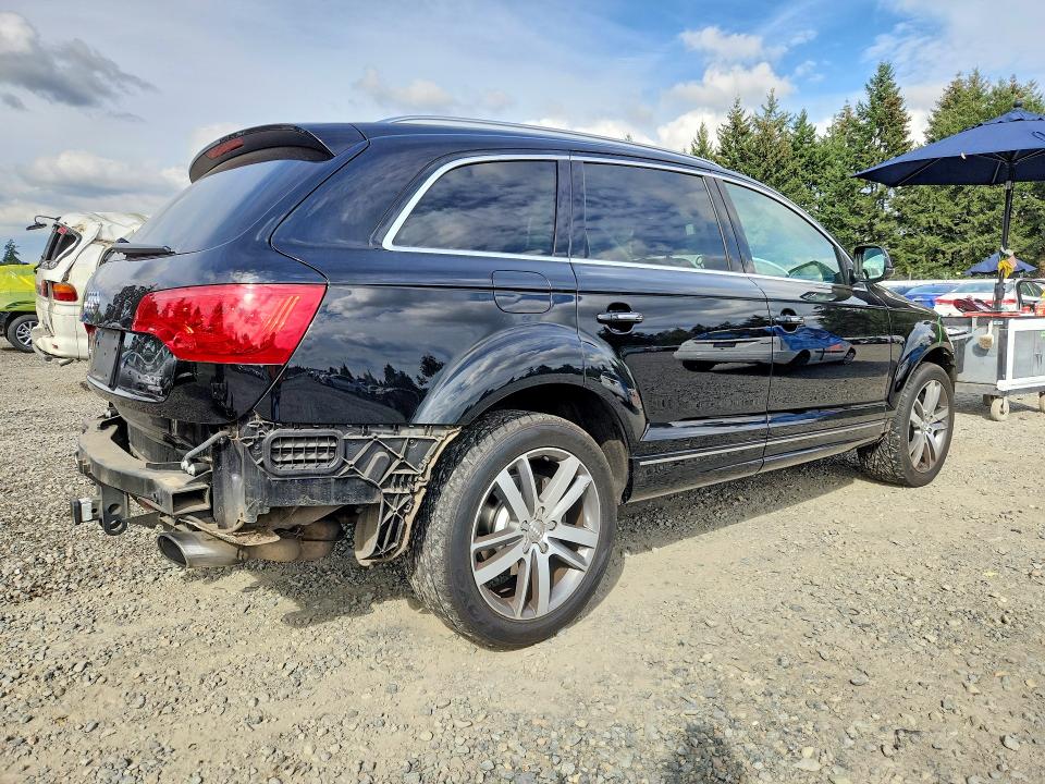 68633246 :رقم المزاد ، WA1LGAFE9FD032183 vin ، 2015 Audi Q7 مزاد بيع