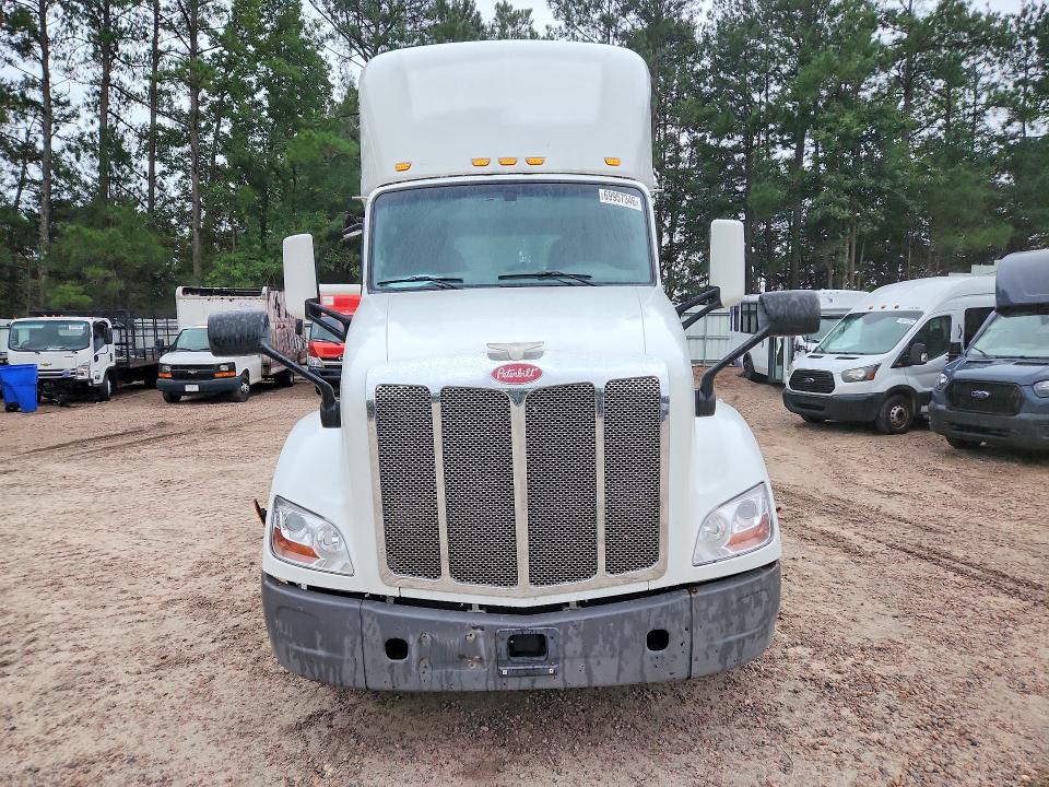 Aukcja sprzedaży 2017 Peterbilt 579, vin: 1XPBA48X4HD428977, numer aukcji: 69957346