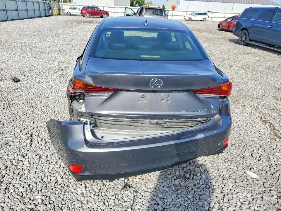 Продажа на аукционе авто 2017 Lexus Is, vin: JTHCM1D22H5024963, номер лота: 68378176