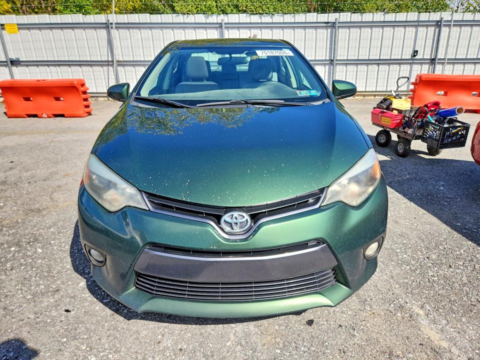 70187006 :رقم المزاد ، 2T1BURHE7FC292052 vin ، 2015 Toyota Corolla مزاد بيع