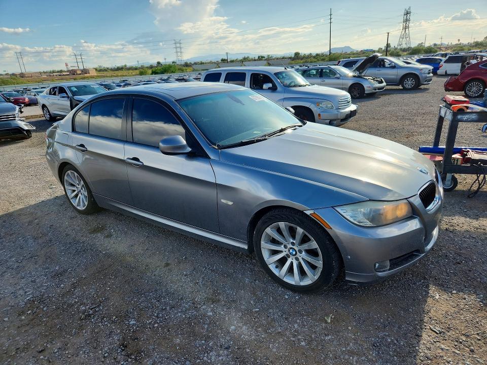 2011 Bmw 328 მანქანა იყიდება აუქციონზე, vin: WBAPH5G54BNM72503, აუქციონის ნომერი: 67705916